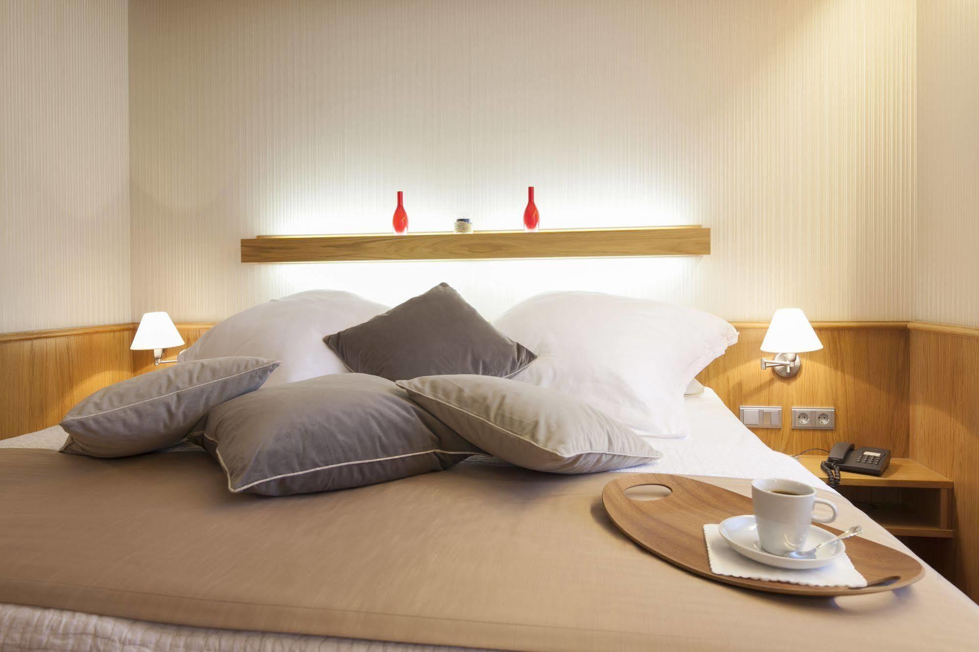 Hotel Drei Morgen 라인펠덴에흐터딘겐 외부 사진